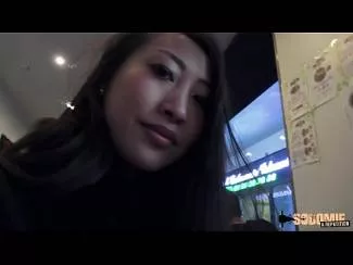 Avea o fantezie cu asiatice iar ea i-a oferit ceva special