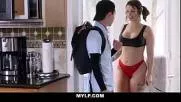 Femeia milf cu buci mari stie sa faca sex frumos