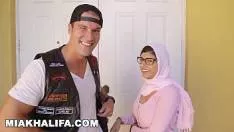 Filme Porno Cu Femei Grase Care Se Fut Mia Khalifa Noul Film Cu Un Rus Cu Bile Pe Pula