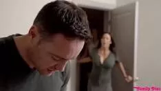 Prins in penis goala si futut de milfa si sora