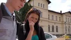 Adolescenta doreste sex anal indiferent de pozitia in care este fututa iar acest tip