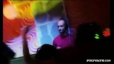Este regulata perfect aceasta bruneta de un barbat cu pula mare