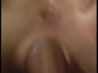 Futai in grup cu doua pizde foarte senzuale